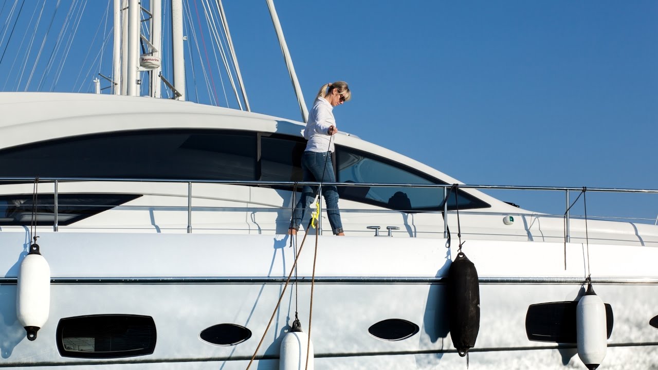 GHOOK for Clean and Safe Mooring