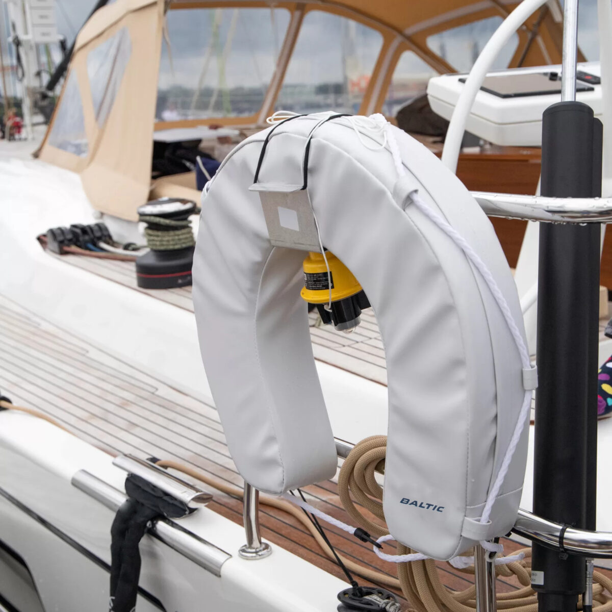 Baltic Σωσίβιο Πέταλο, Λευκό Πέταλα, Κουλούρες & MOB Cavo Yachting