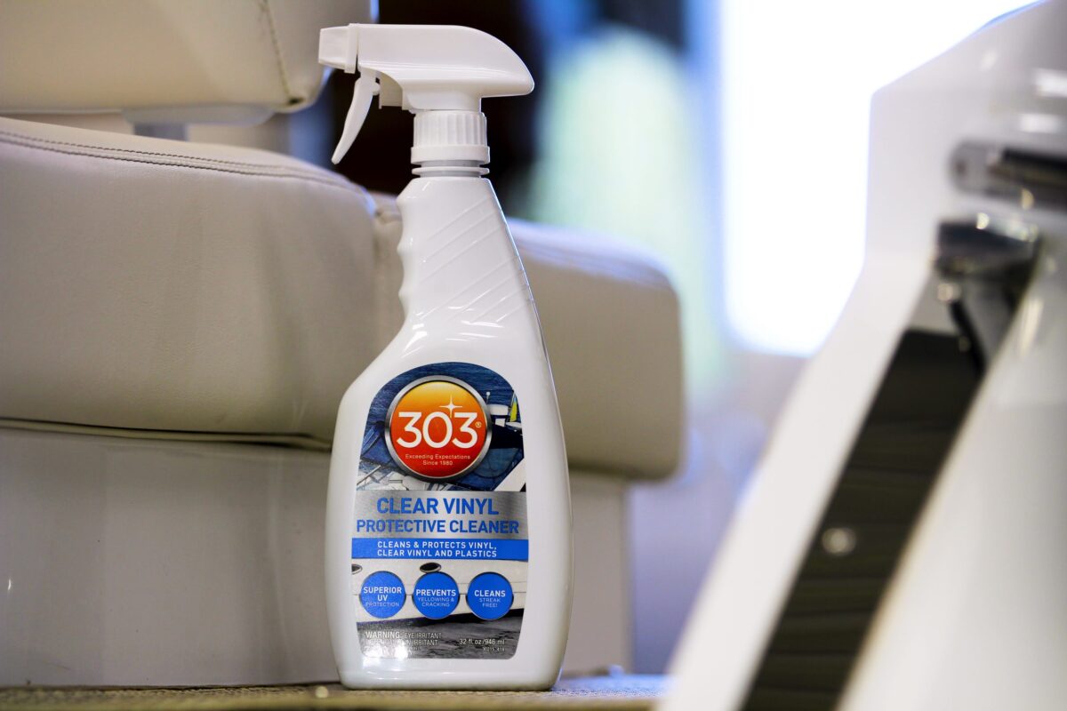 303 Καθαριστικό Ταπετσαρίας & Βινυλίου Clear Vinyl Protect & Clean, 946ml Καθαριστικά Cavo Yachting