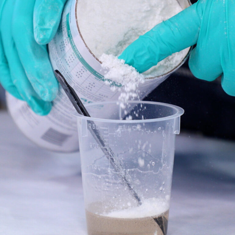 West System 403 Microfibers Adhesive Filler Fillers, Resins & Gelcoats Cavo Yachting